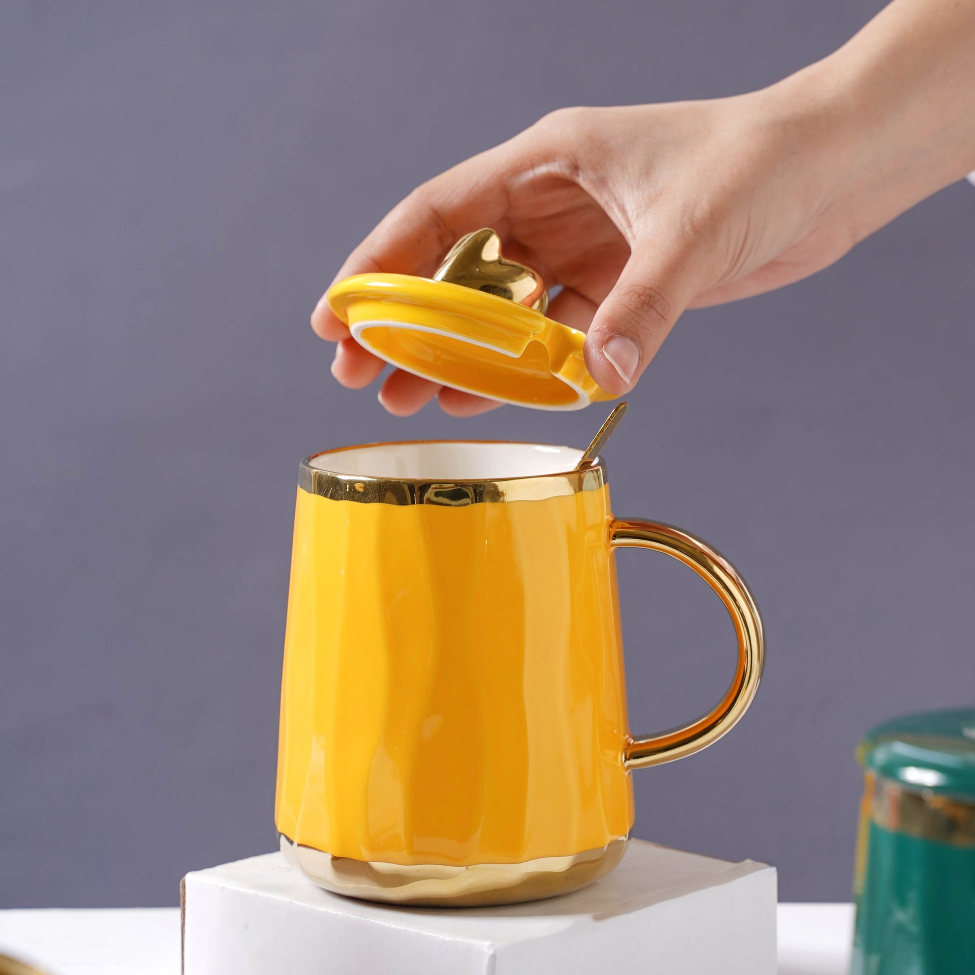Mug With Gold Detail
