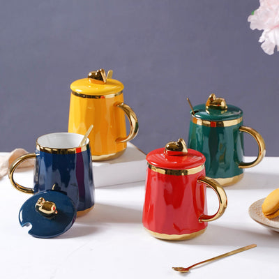 Mug With Gold Detail
