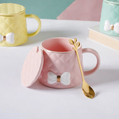 Textured Bow Cup