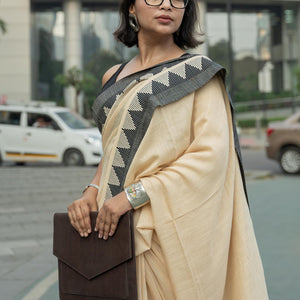 Beige Bahaar