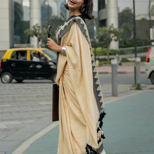 Beige Bahaar