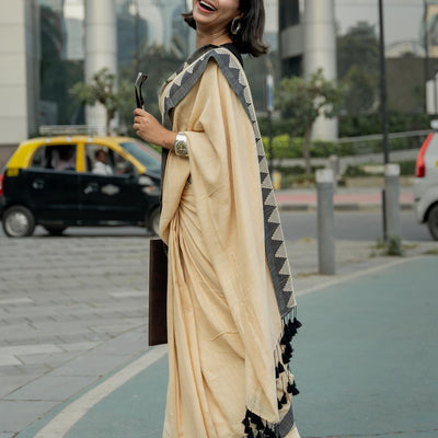 Beige Bahaar