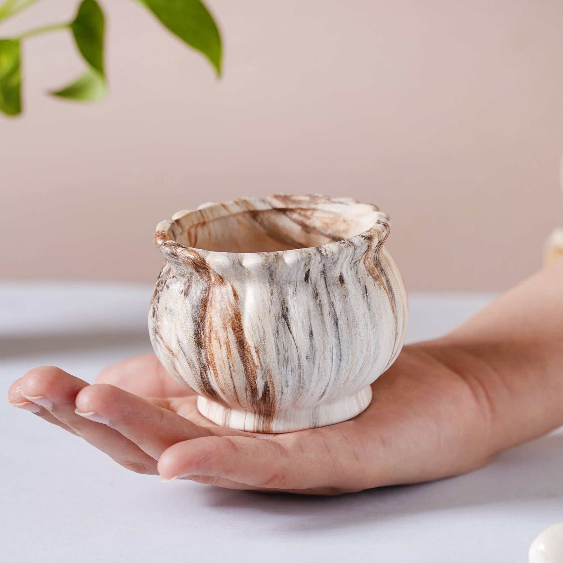 Cinzia Marble Patterned Planter With Coaster