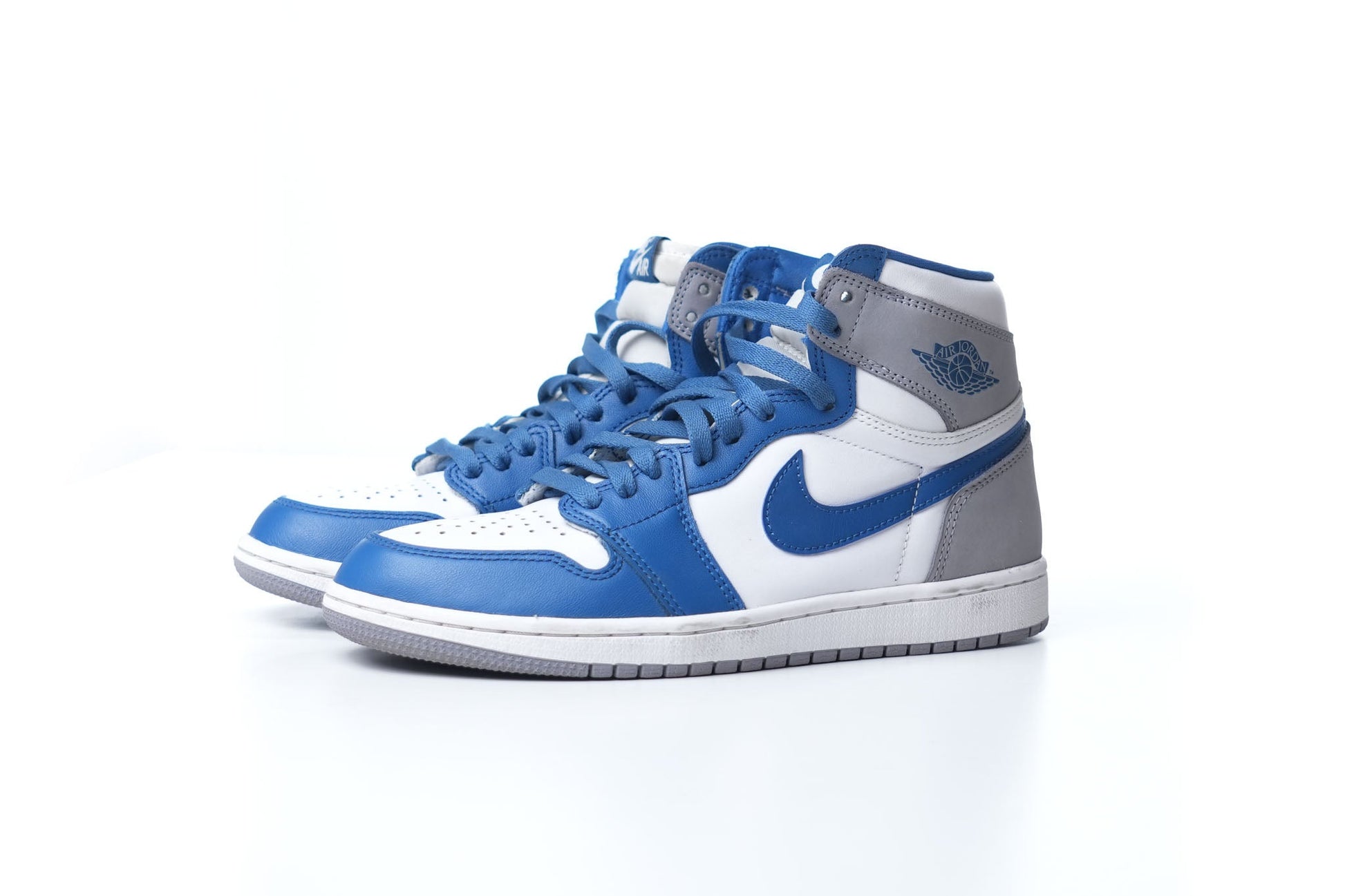 Nike Air Jordan 1 Retro OG High True Blue