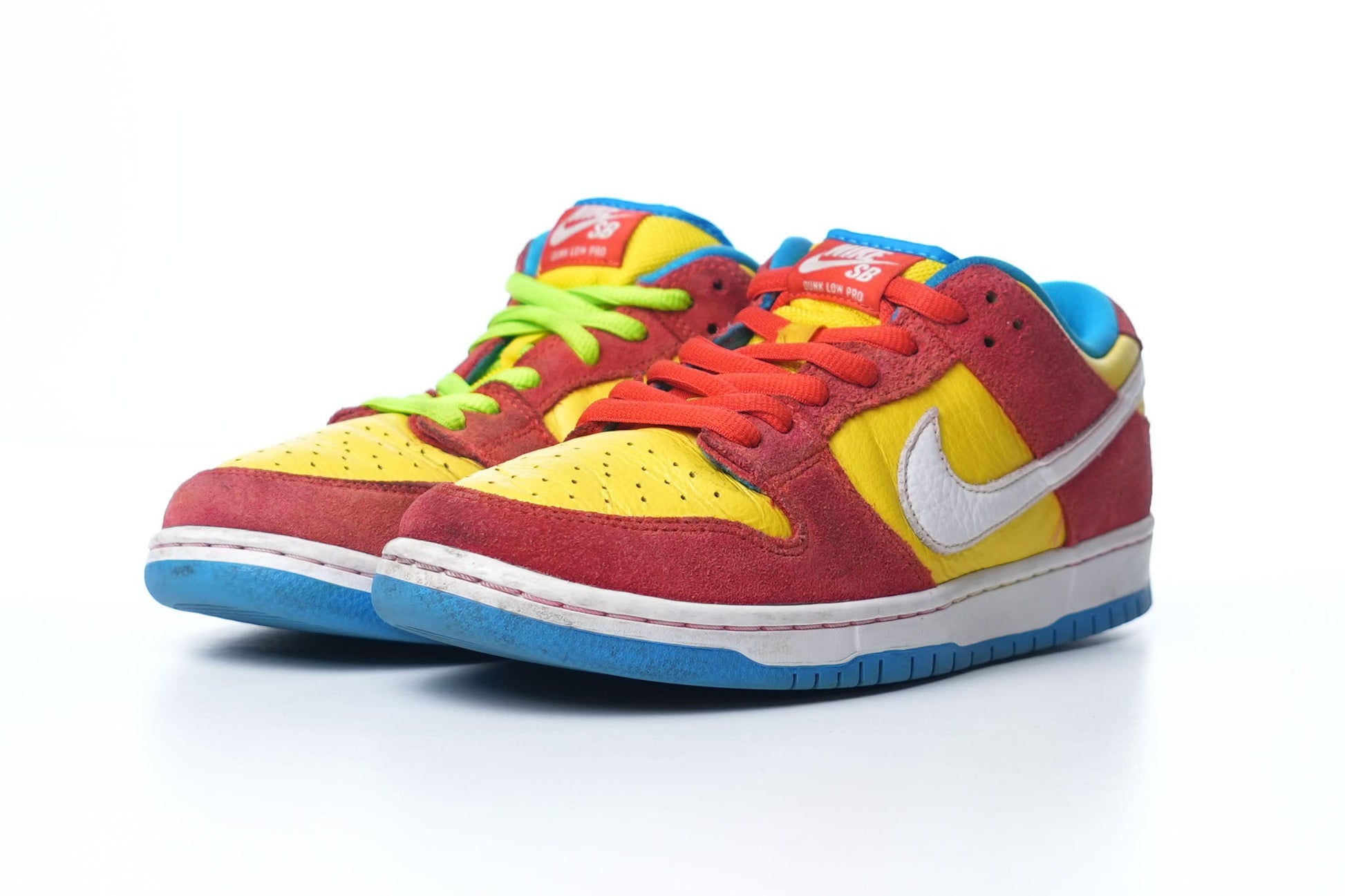 Nike SB Dunk Low Bart Simpson