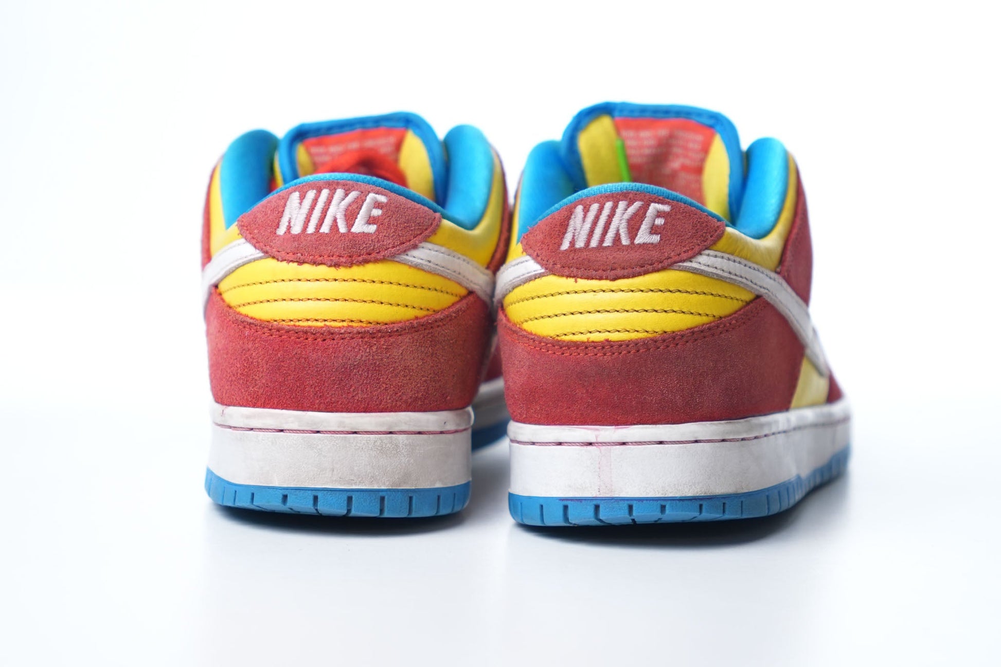 Nike SB Dunk Low Bart Simpson