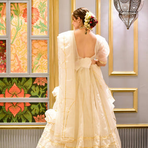 nooraniyat white organza lehenga