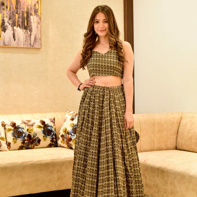 niladri brown croptop skirt set