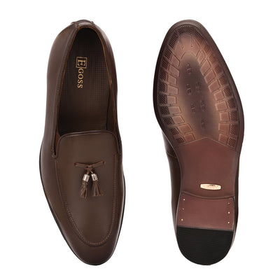 Rover Tassel Loafers by Aspeerio