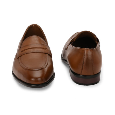 Rover Penny Loafers by Aspeerio