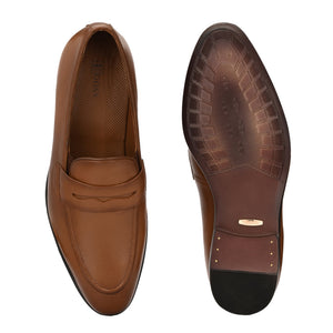 Rover Penny Loafers by Aspeerio