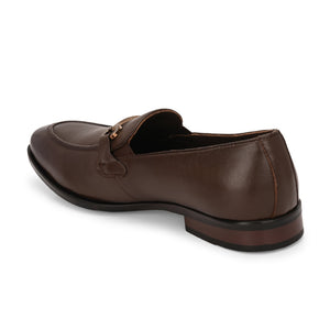 Rover Buckled Loafers by Aspeerio