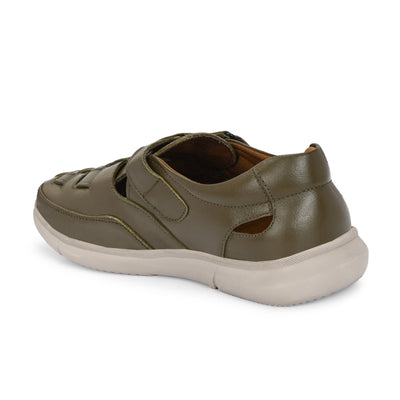Zero Gravity Sandals by Egoss