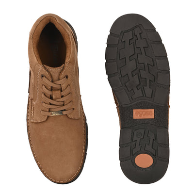 Mudtrail Lace-Up Low Ankle Boots by Aspeerio