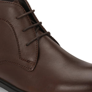 Egoss Leather Chukka Boots For Men