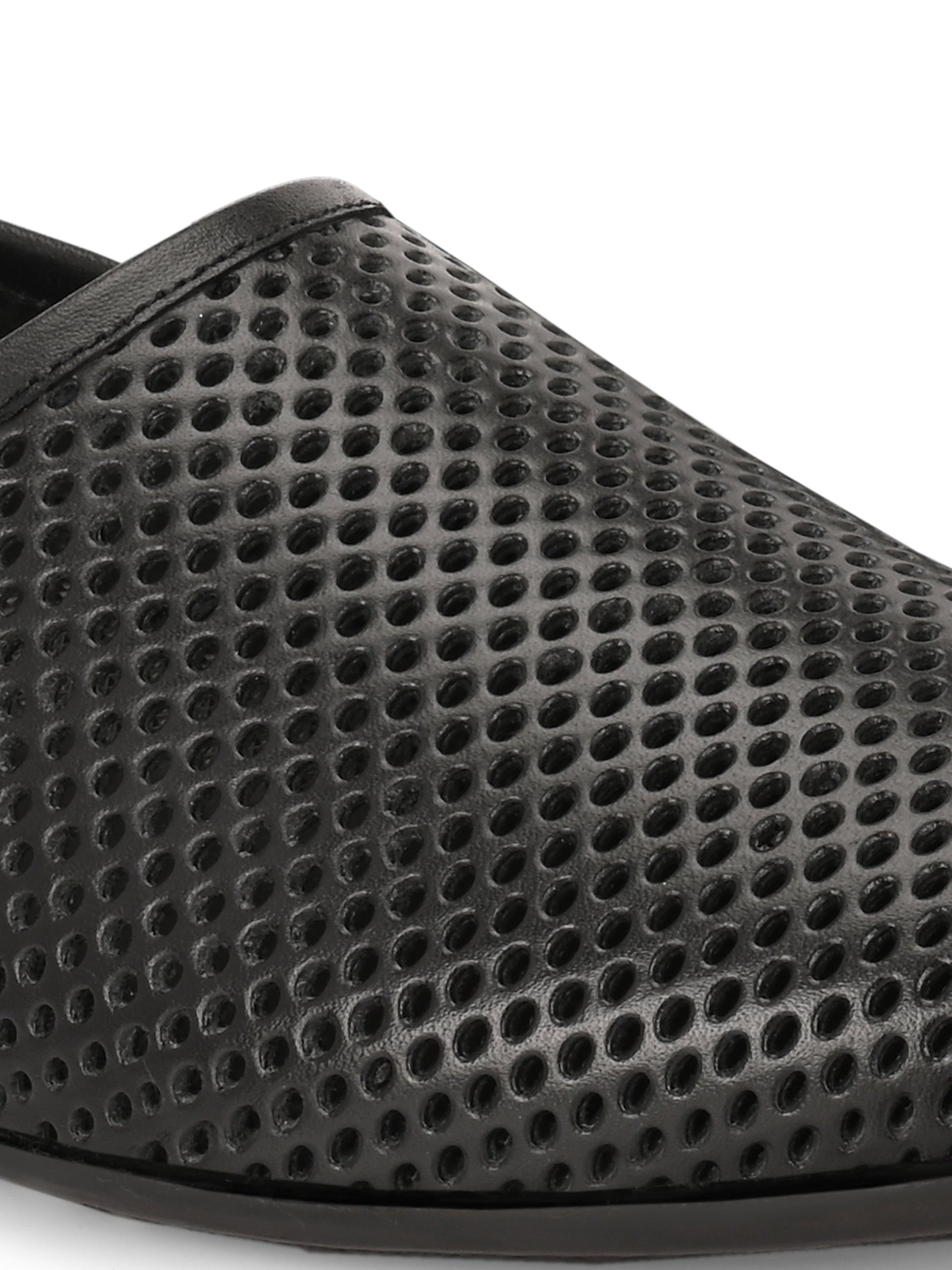 Egoss Perforated Summer Shoes For Men