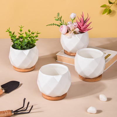 White Ceramic Planter Diamond Pattern Set Of 4