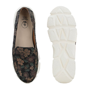 Sneakers by Lady Boss x Egoss