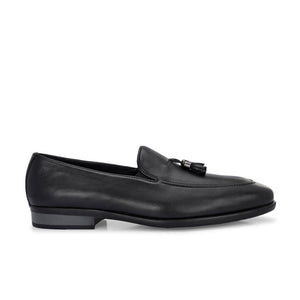 Rover Tassel Loafers by Aspeerio