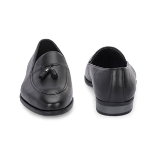Rover Tassel Loafers by Aspeerio