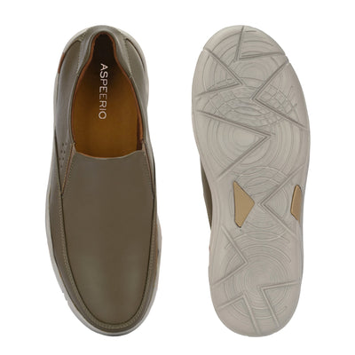 Moonwalk Slip-On Sneakers by Aspeerio
