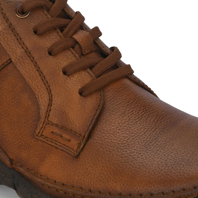 Mudtrail Lace-Up Low Ankle Boots by Aspeerio