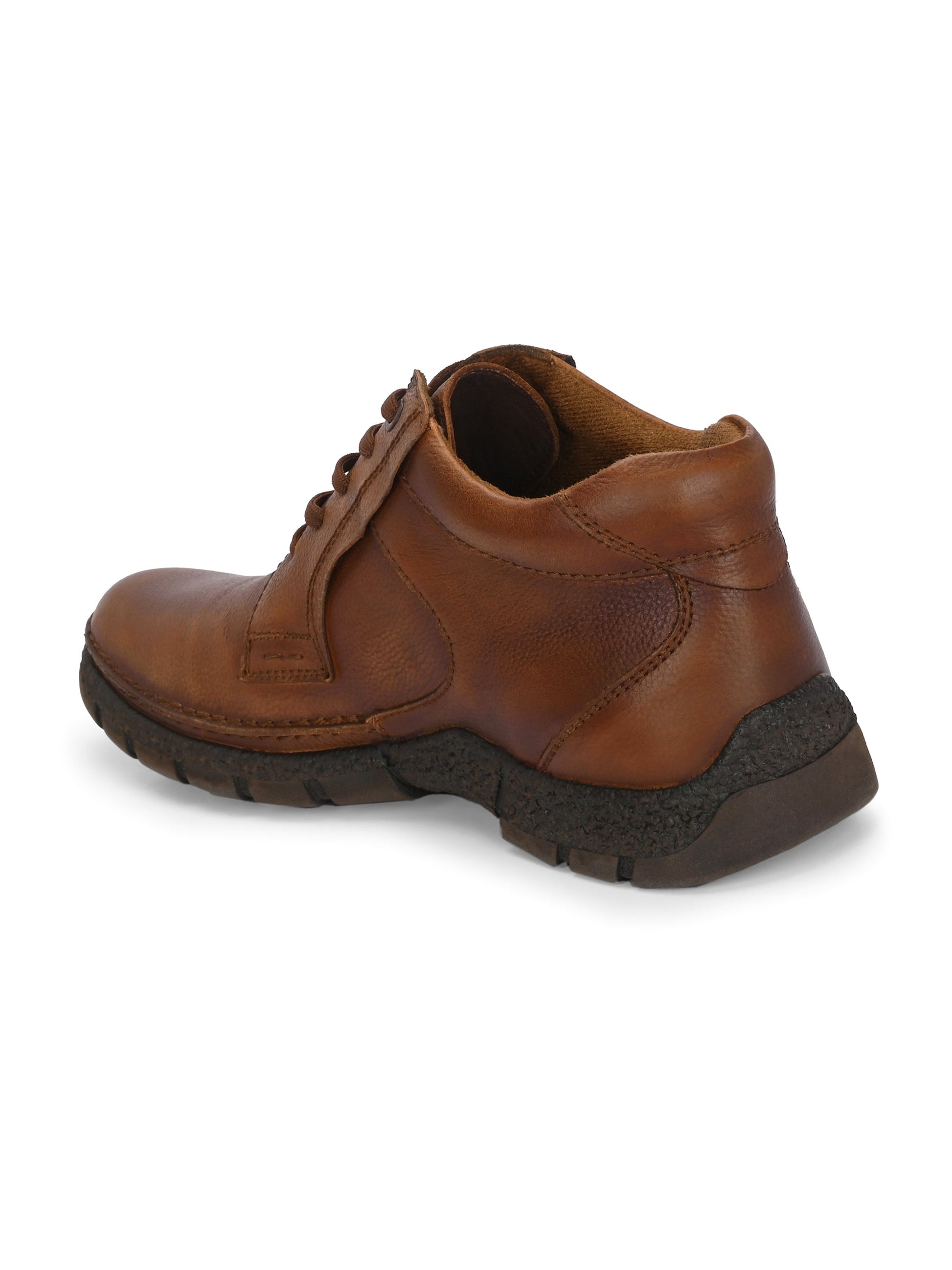 Mudtrail Lace-Up Low Ankle Boots by Aspeerio