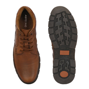 Mudtrail Lace-Up Low Ankle Boots by Aspeerio