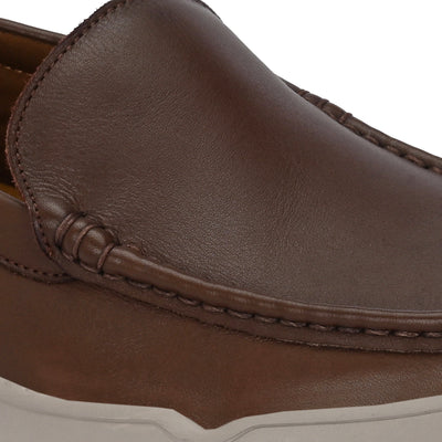 Moonwalk Slip-On Sneakers by Aspeerio