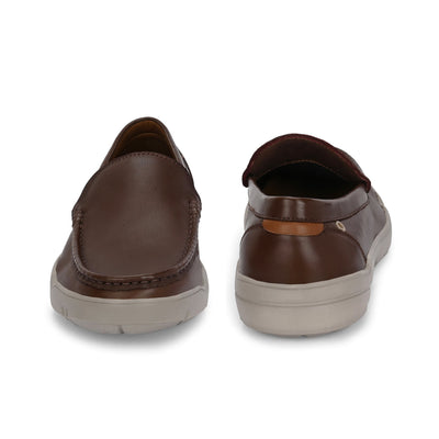 Moonwalk Slip-On Sneakers by Aspeerio