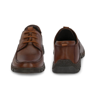 Mudtrail Lace-Up Shoes by Aspeerio