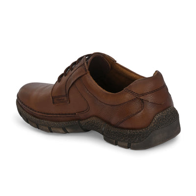 Mudtrail Lace-Up Shoes by Aspeerio