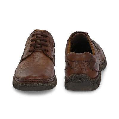 Mudtrail Lace-Up Shoes by Aspeerio