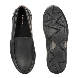 Moonwalk Slip-On Sneakers by Aspeerio