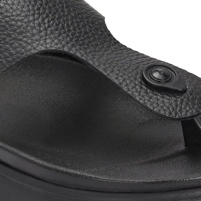 Comet Leather Sandals by Aspeerio