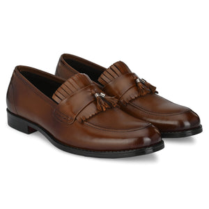 Tassled Formal Penny Loafers For Men with Textured Top