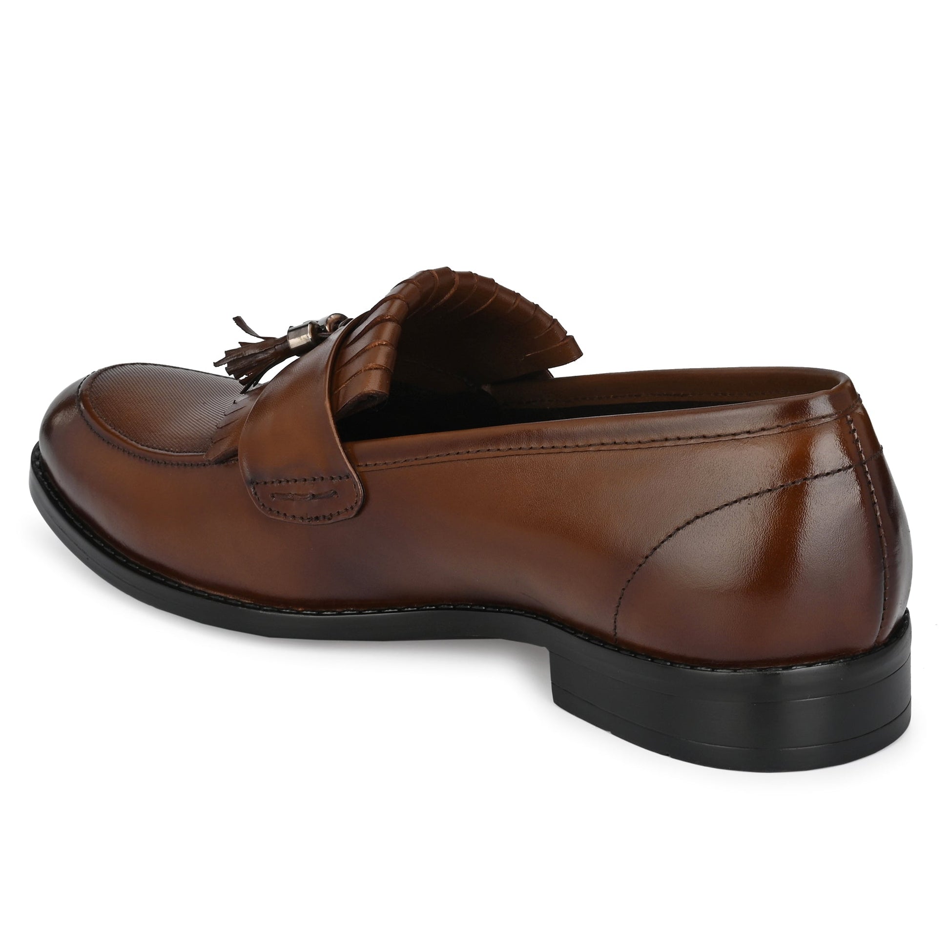 Tassled Formal Penny Loafers For Men with Textured Top
