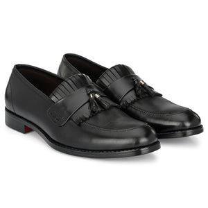 Tassled Formal Penny Loafers For Men with Textured Top