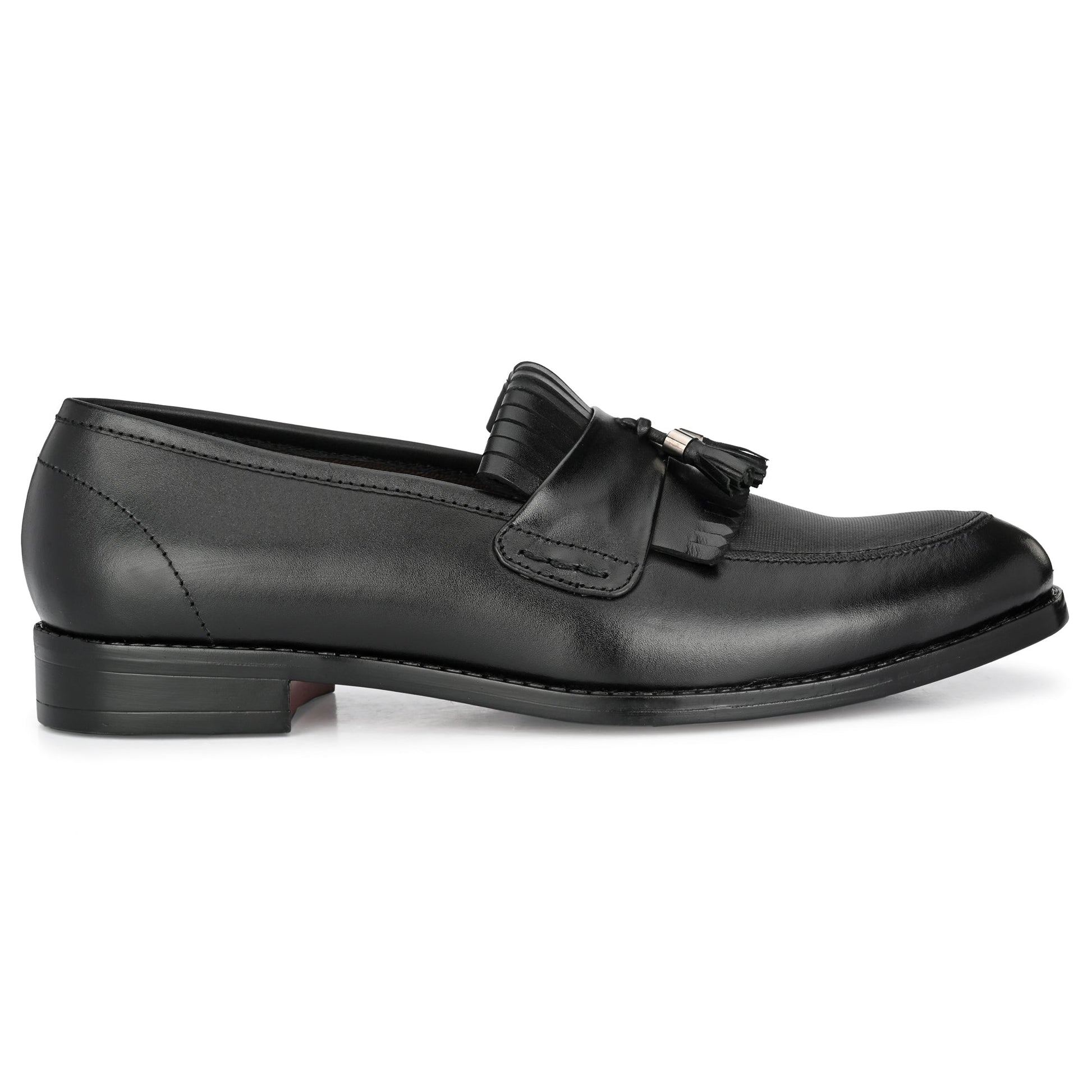 Tassled Formal Penny Loafers For Men with Textured Top