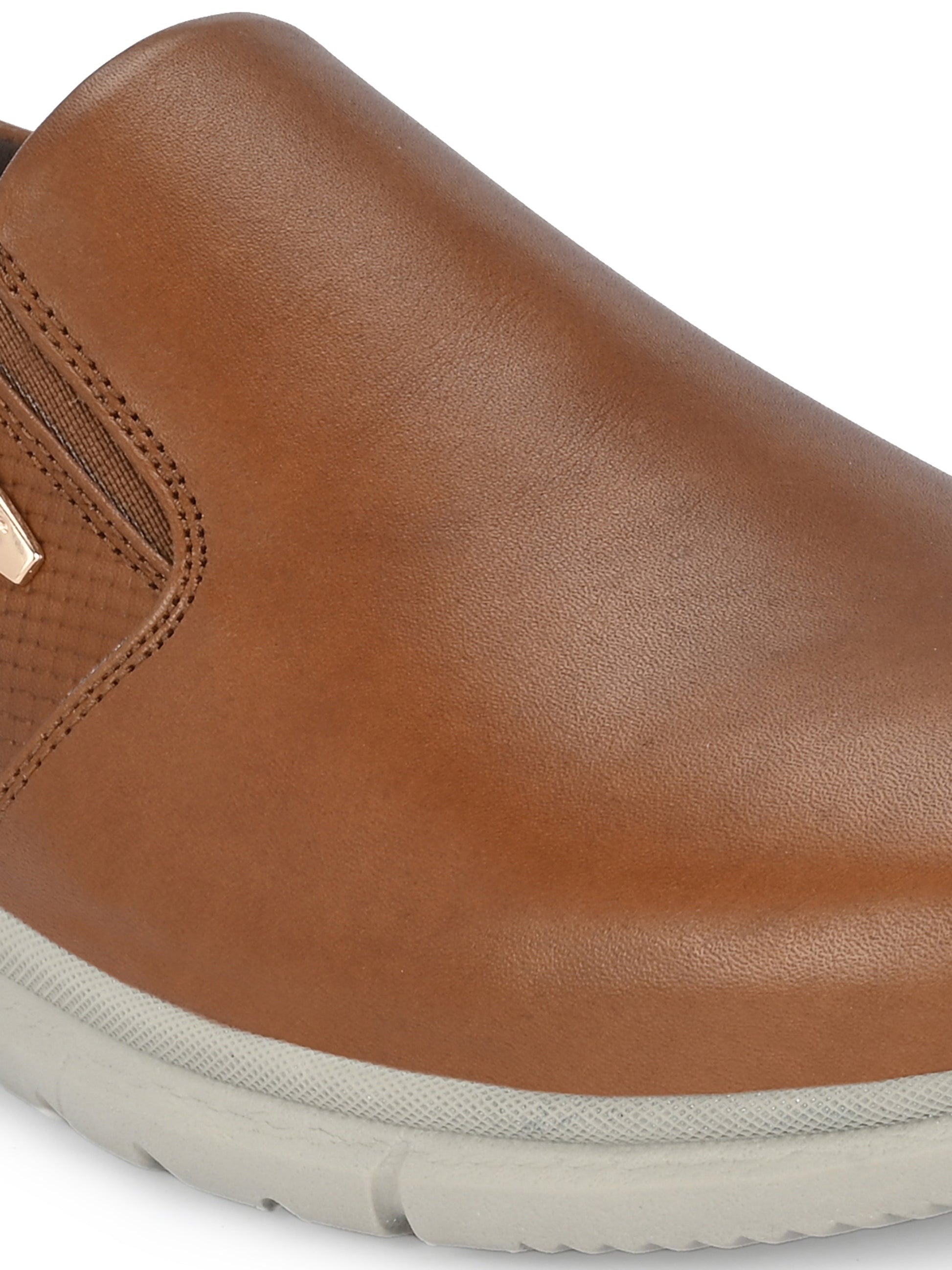 Egoss Platinum Sneakers For Men