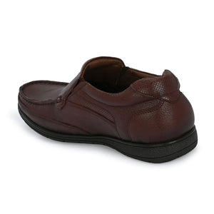 Egoss Casual Slip On Shoes For Men