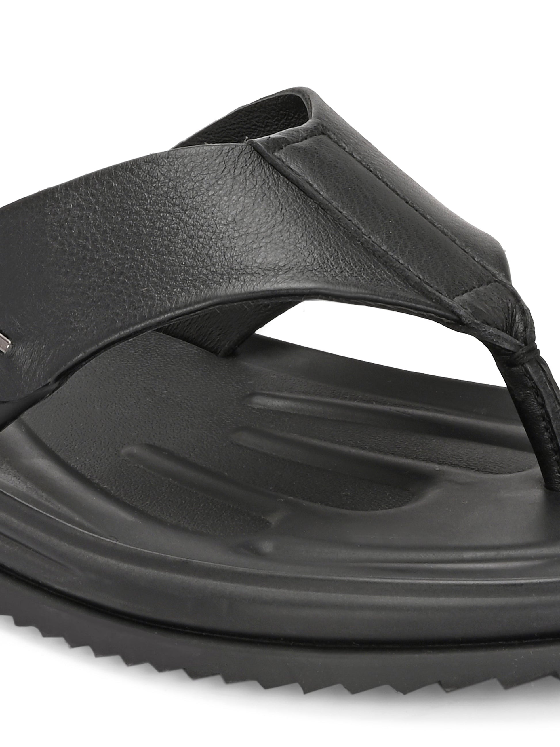Comet Leather Slippers by Aspeerio