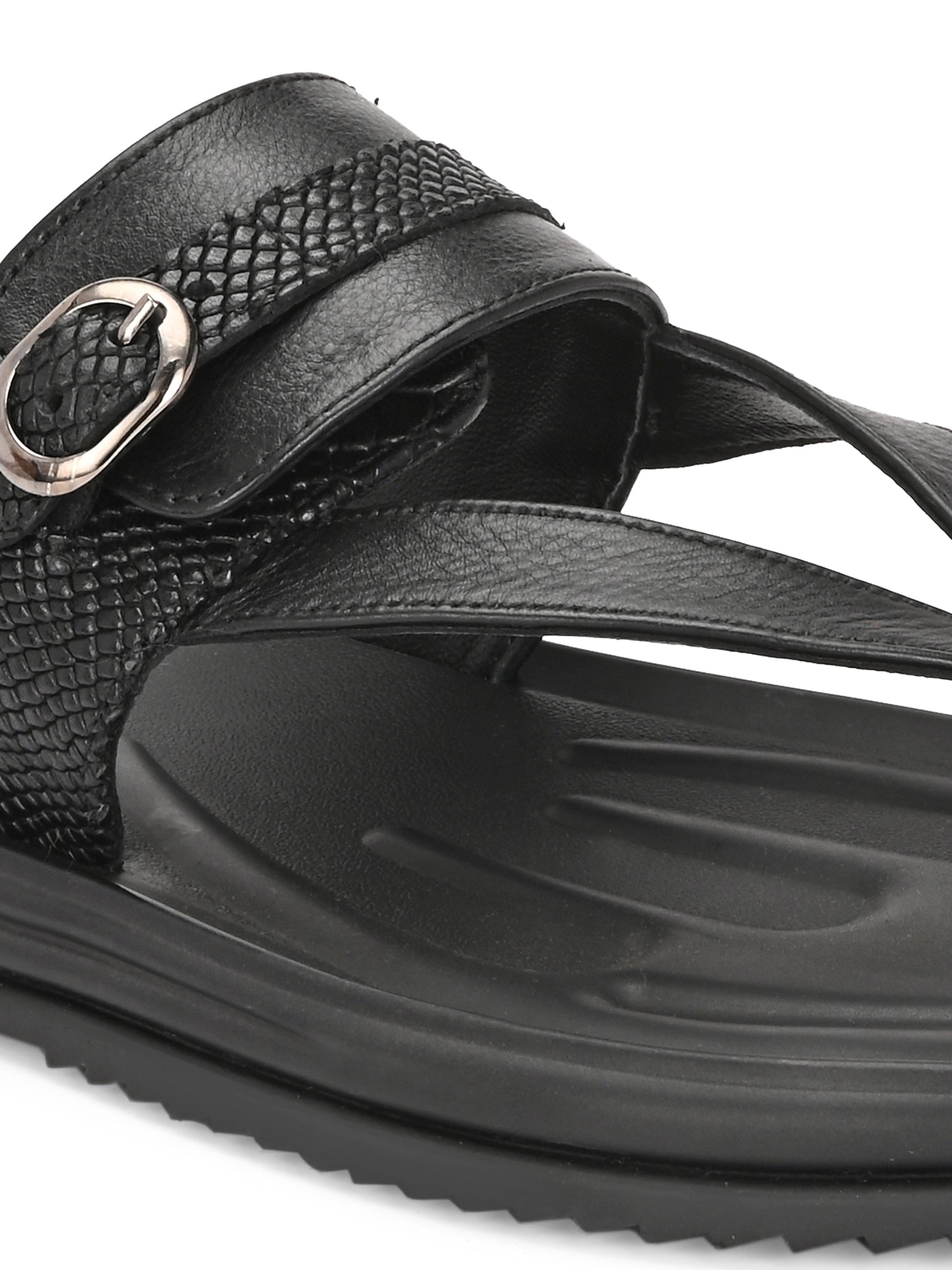 Comet Leather Slippers by Aspeerio