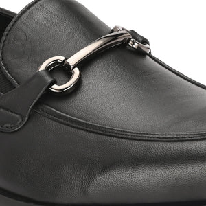 Rover Buckled Loafers by Aspeerio