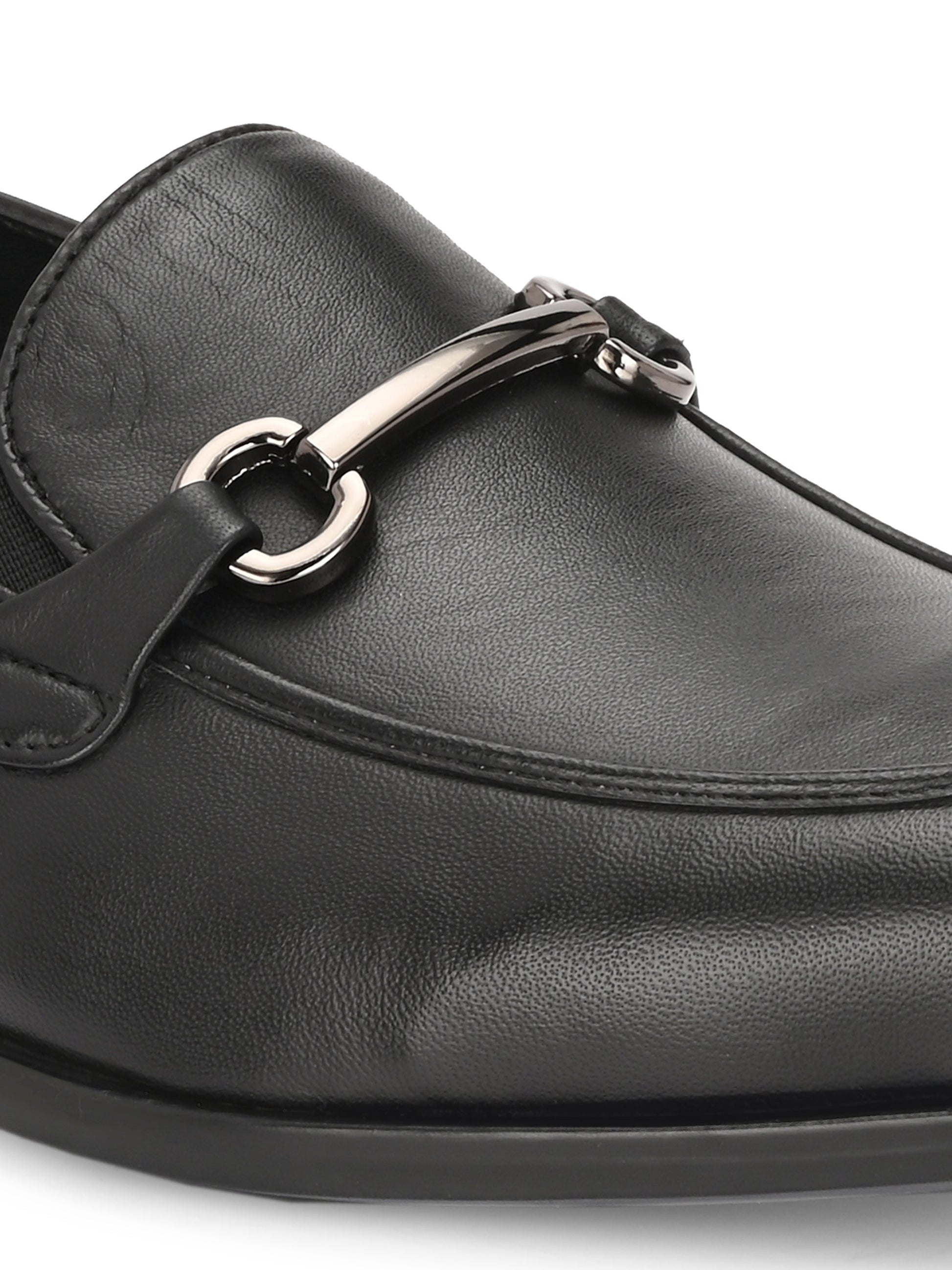 Rover Buckled Loafers by Aspeerio
