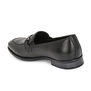 Rover Buckled Loafers by Aspeerio
