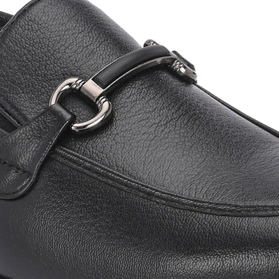 Rover Penny Loafers by Aspeerio
