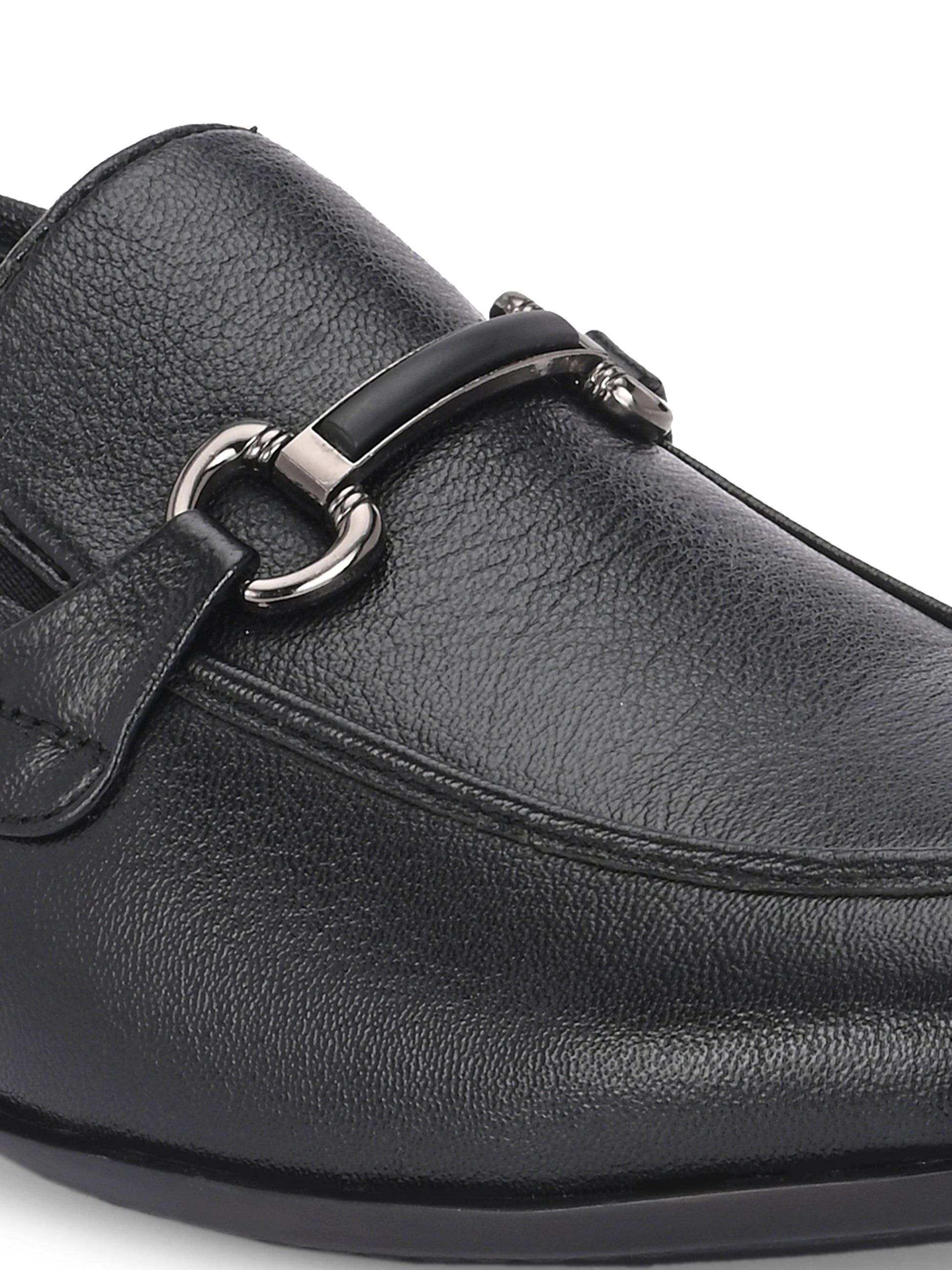 Rover Buckled Loafers by Aspeerio