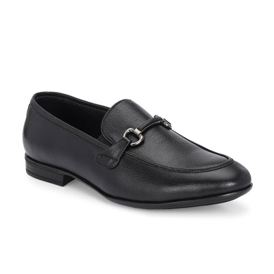 Rover Buckled Loafers by Aspeerio