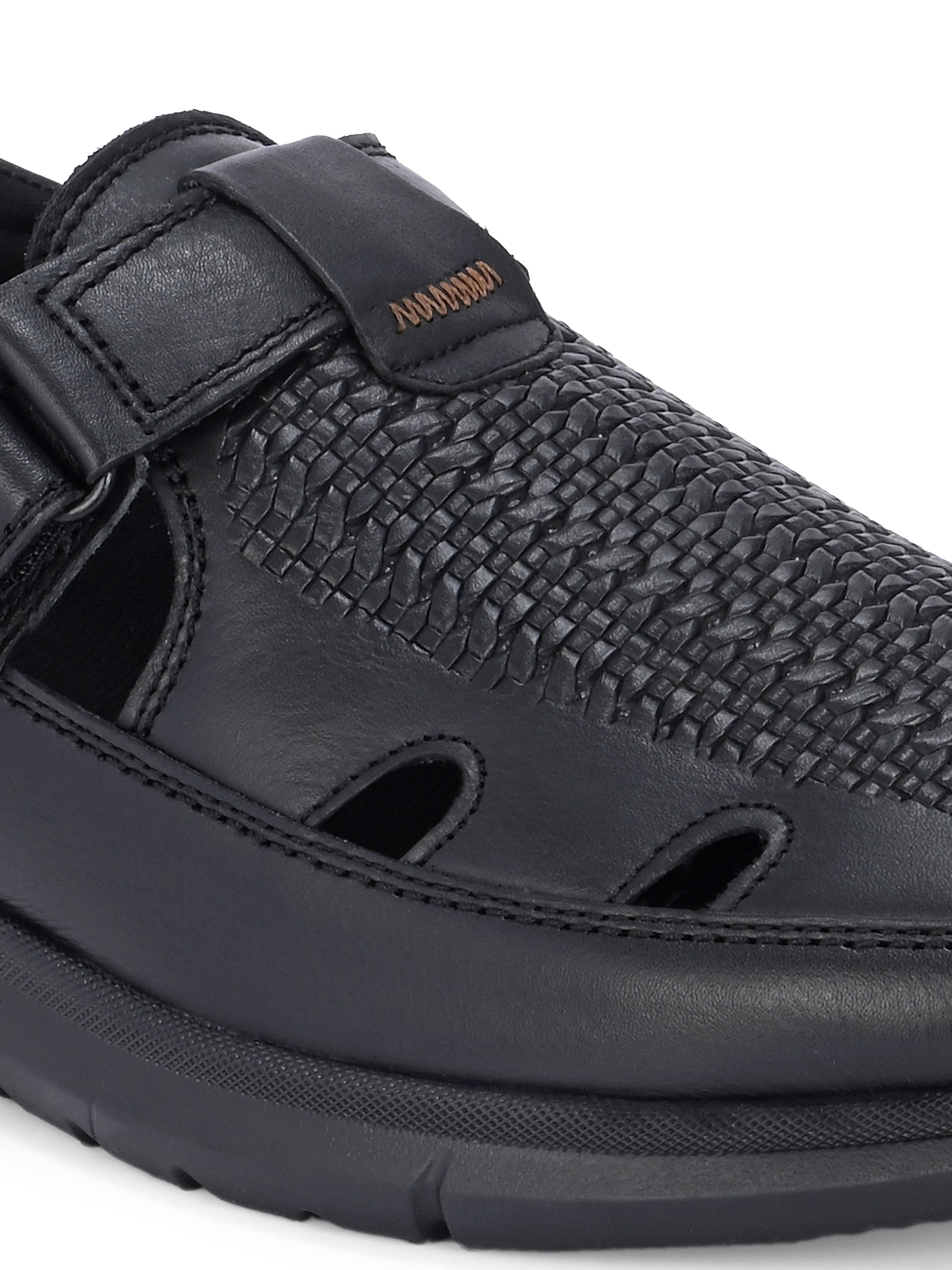 Zero Gravity Sandals by Egoss